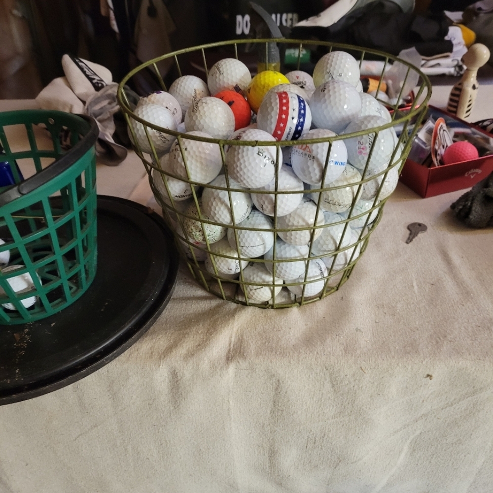 Assorted Golf Balls 100 Count Pre-owned HIT-AWAY - Picture 3 of 12